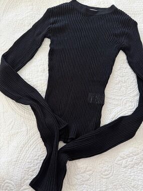Beginning Boutique Black Ribbed Crewneck Sweater
